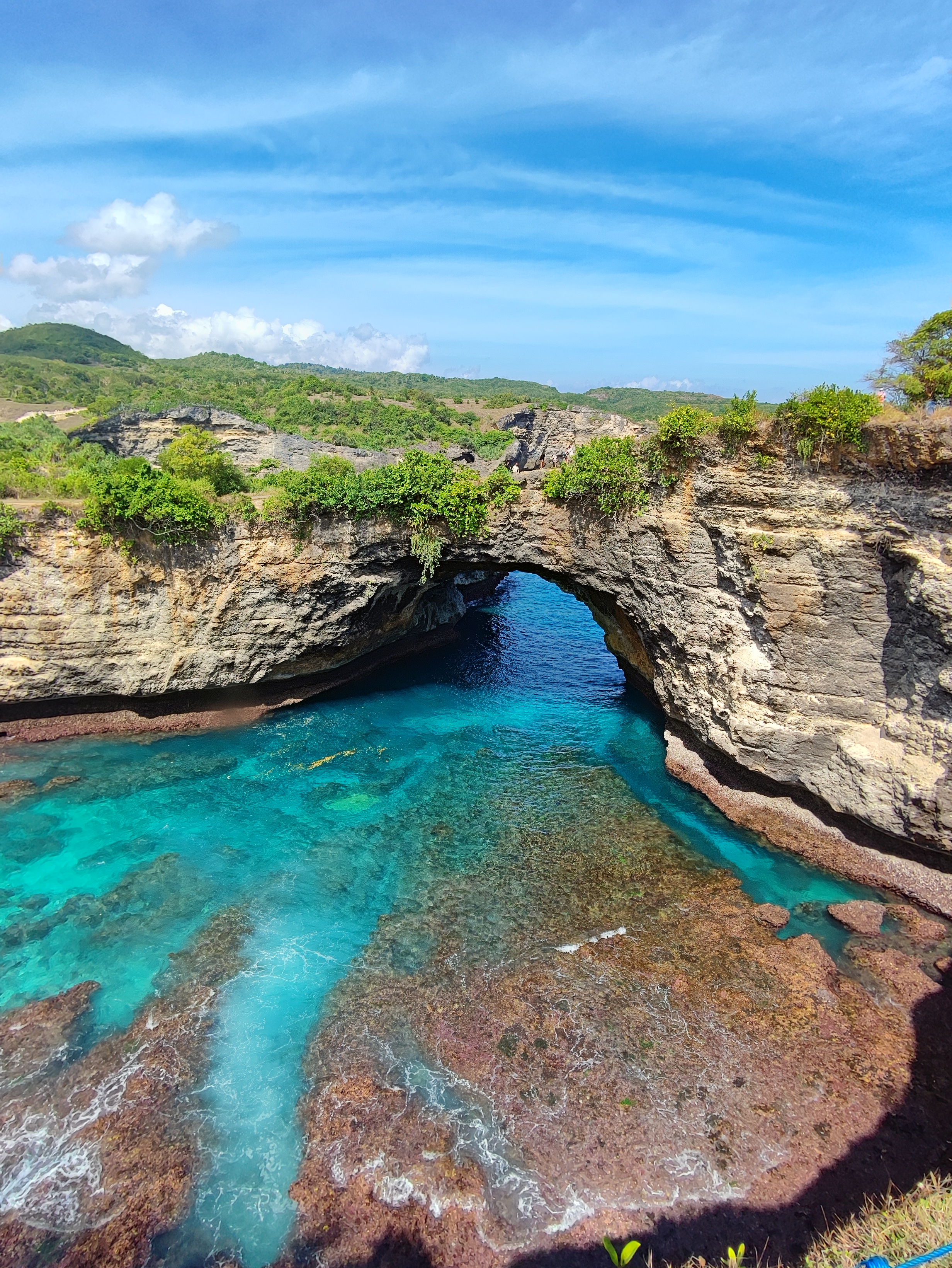 Bali - 14 Adventurous days on the Island of the Gods with breathtaking views 48 Broken Beach, Nusa Penida