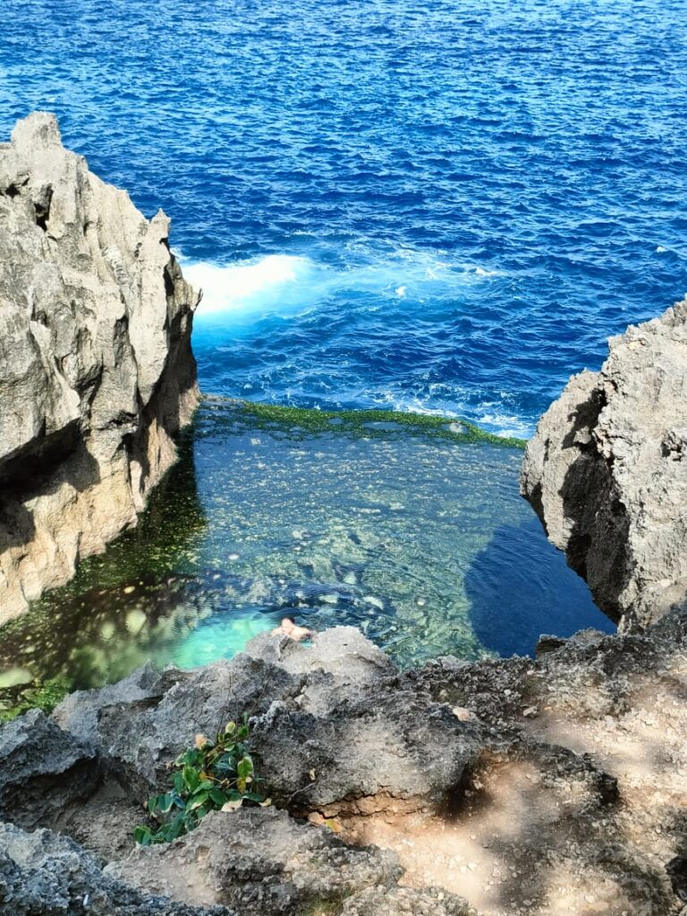 Bali - 14 Adventurous days on the Island of the Gods with breathtaking views 49 Angel's Billabong, Nusa Penida